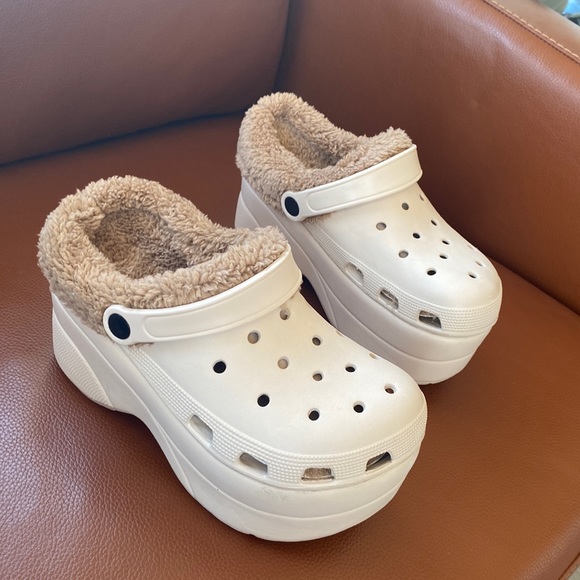 AKIRA Shoes Akira Gardener Platform Chunky Fuzzy Croc Shoe Poshmark